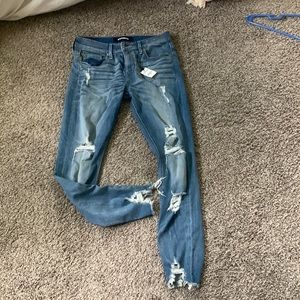 Express stretch performance ripped jeans. NWT.